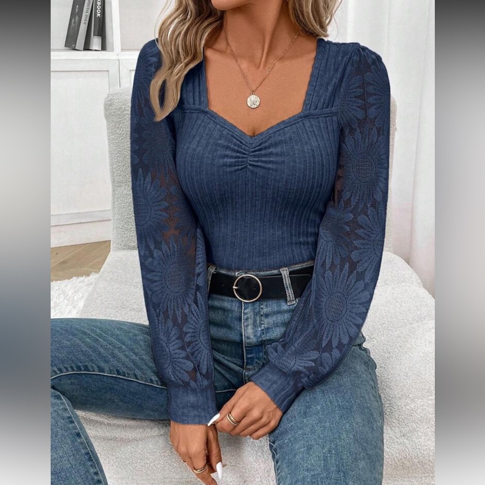 Blue Floral Sleeve Ribbed Sweater